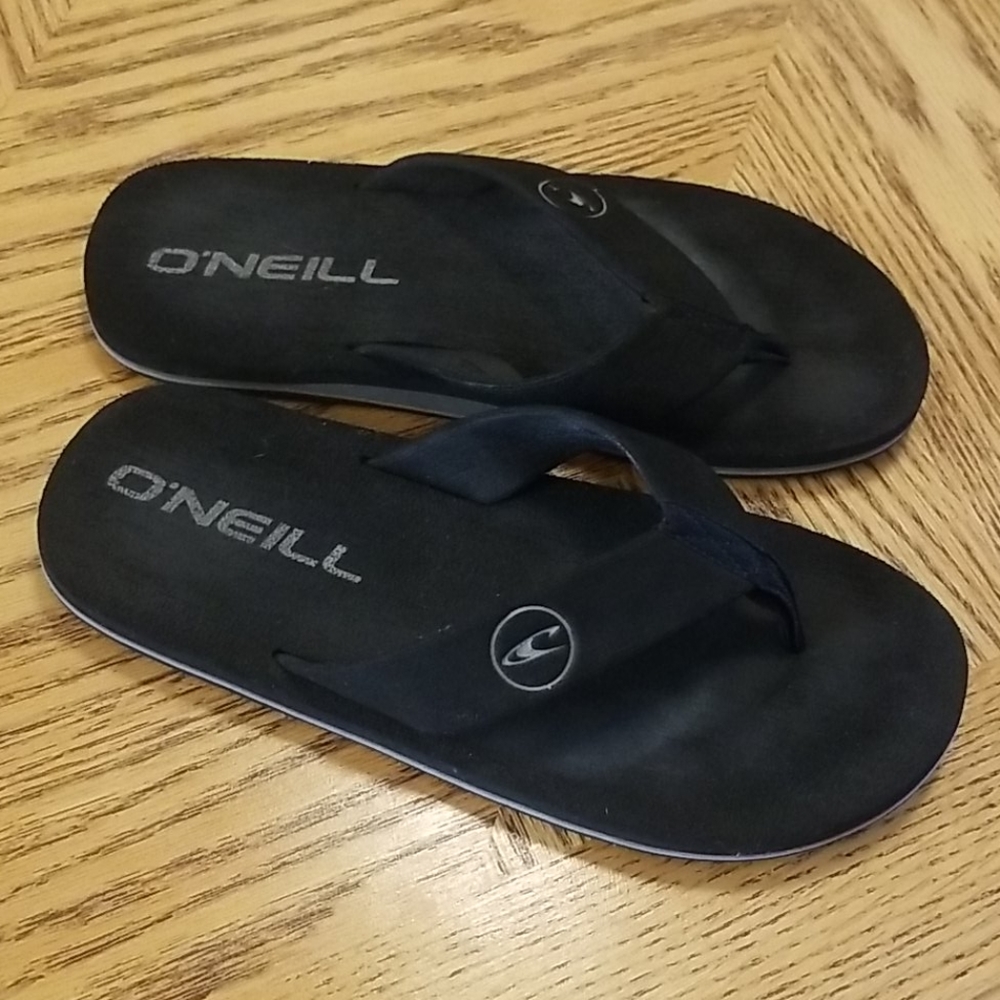 O'Neill flip flops